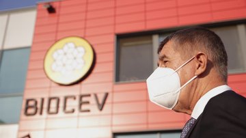 Premiér Babiš navštívil BIOCEV