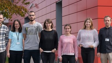 Kateřina Rohlenová obdržela prestižní grant JUNIOR STAR. Další laureát z BIOCEV zkoumá nervové buňky v lidském mozku