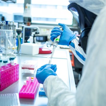 Testování COVID-19 v BIOCEV pouze pro zaměstnance