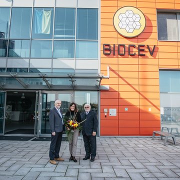Ministryně Helena Langšádlová navštívila BIOCEV