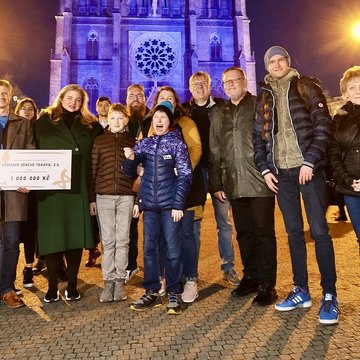 Češi zkoumají geny, kvůli kterým vážně onemocní tisíce dětí ročně. Urychlují tak vývoj účinné léčby.