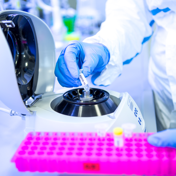 Jiří Zahradník získal grant JUNIOR STAR na výzkum virových hrozeb